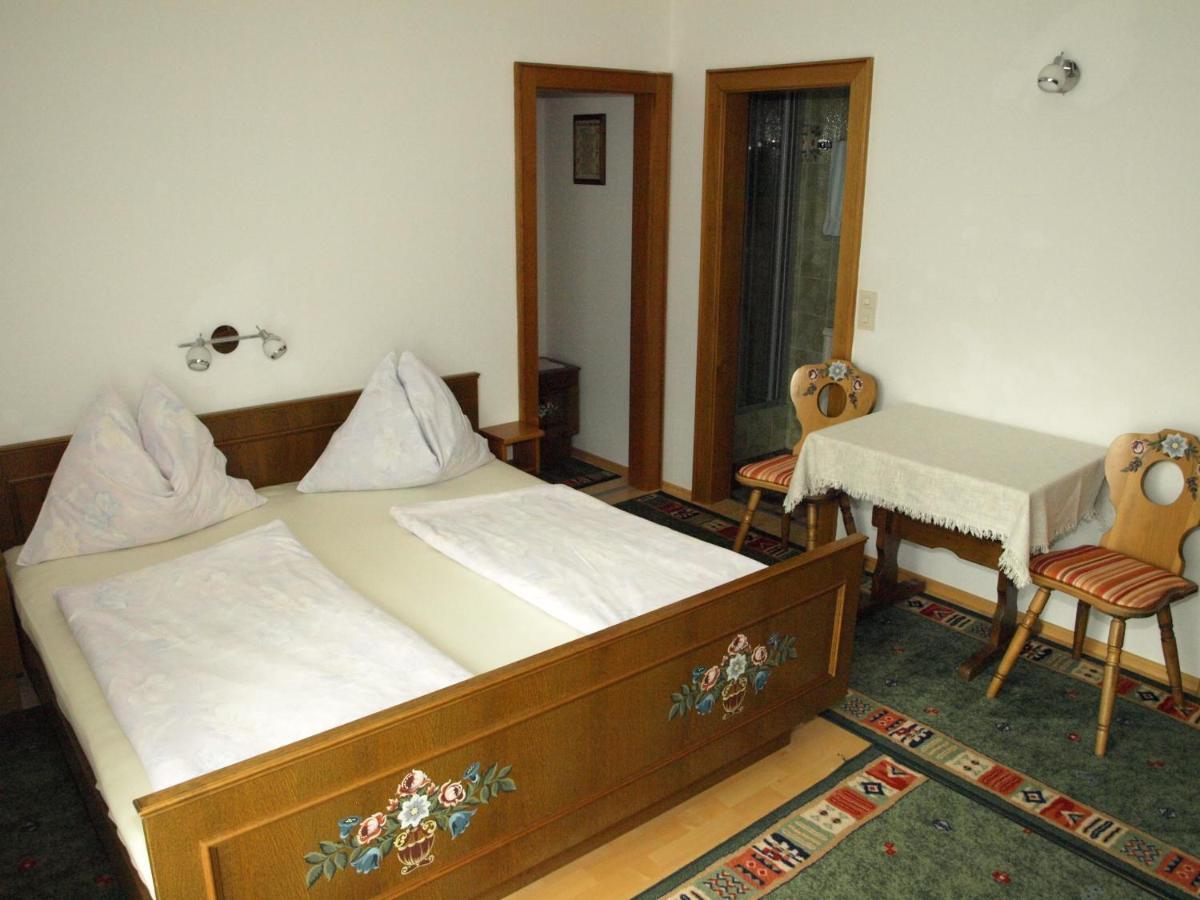 Fruehstueckspension Kaerntnerhof Malta Pokoj fotografie